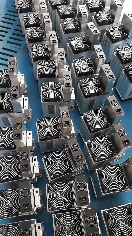 44128955_288735028635841_8269691870381080576_n.jpg
